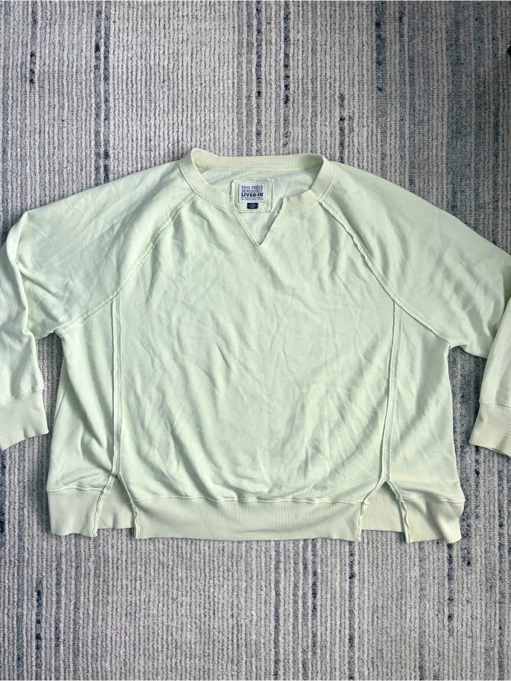 American Eagle Lime Oversized Crewneck Sweatshirt Size L